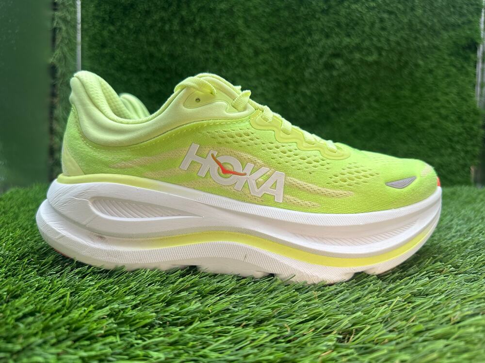 Hoka One One Bondi 9 1162012-NYZS Athletic Sneaker Women 6B Green Knit Cushioned
